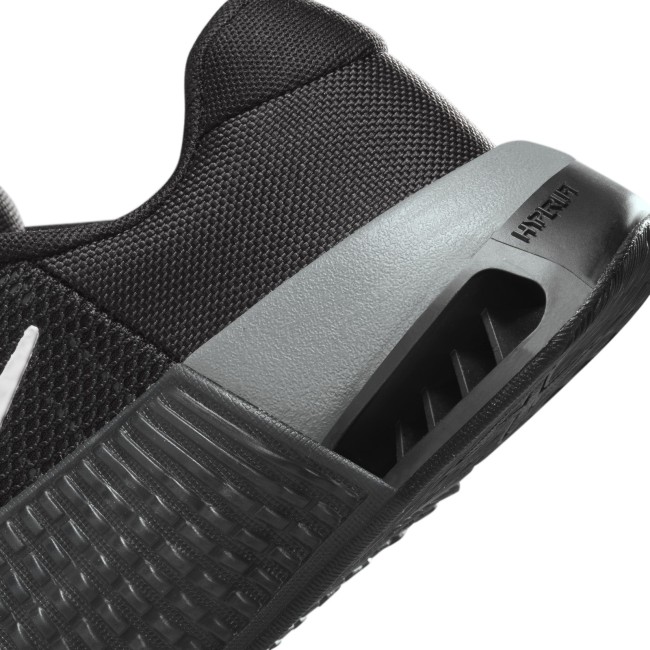 Women's nike metcon black outlet